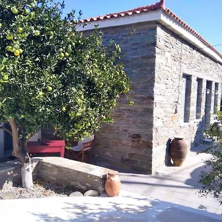 Casa de Férias το πέτρινο, άνδρος,μεσαριά