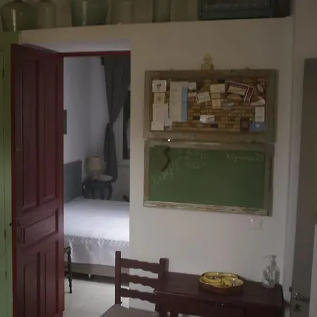 Prázdninový dům το πέτρινο, άνδρος,μεσαριά Mesaria (Andros)