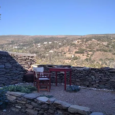 το πέτρινο, άνδρος,μεσαριά Holiday home